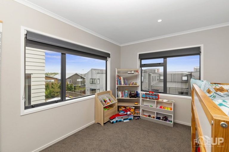 Photo of property in 6 Tuatua Road, Hobsonville, Auckland, 0616