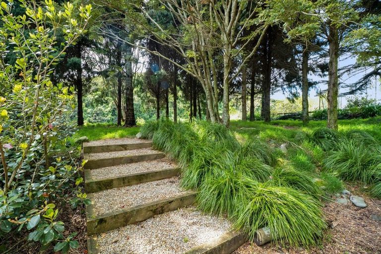 Photo of property in 331a Mangorei Road, Merrilands, New Plymouth, 4312