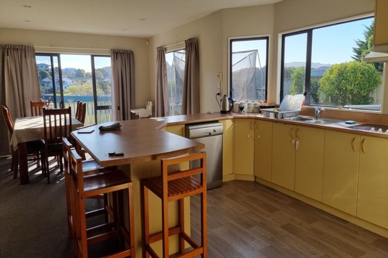 Photo of property in 74 Samwell Drive, Whitby, Porirua, 5024