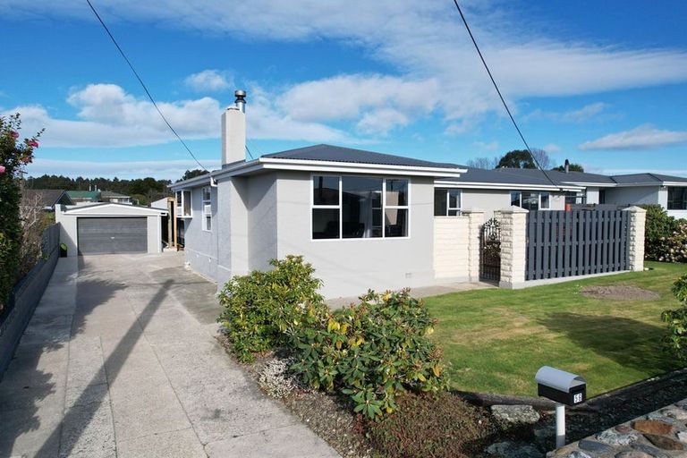 Photo of property in 56 Glendale Crescent, Holmes Hill, Oamaru, 9401