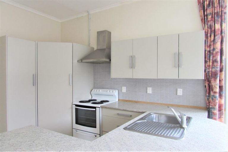 Photo of property in 4/110 Clyde Street, Island Bay, Wellington, 6023