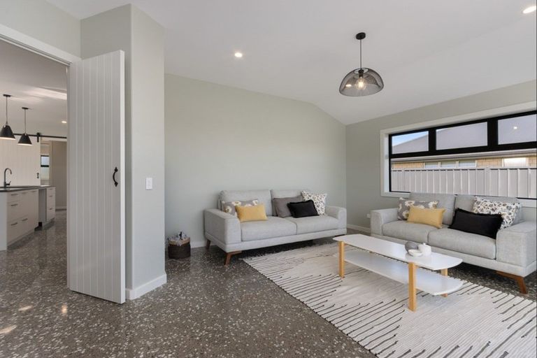 Photo of property in 98 Bledisloe Road, Maraenui, Napier, 4110