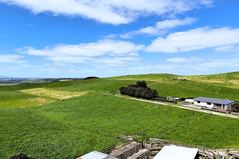 Photo of property in Rehutai Road, Baylys Beach, Dargaville, 0377