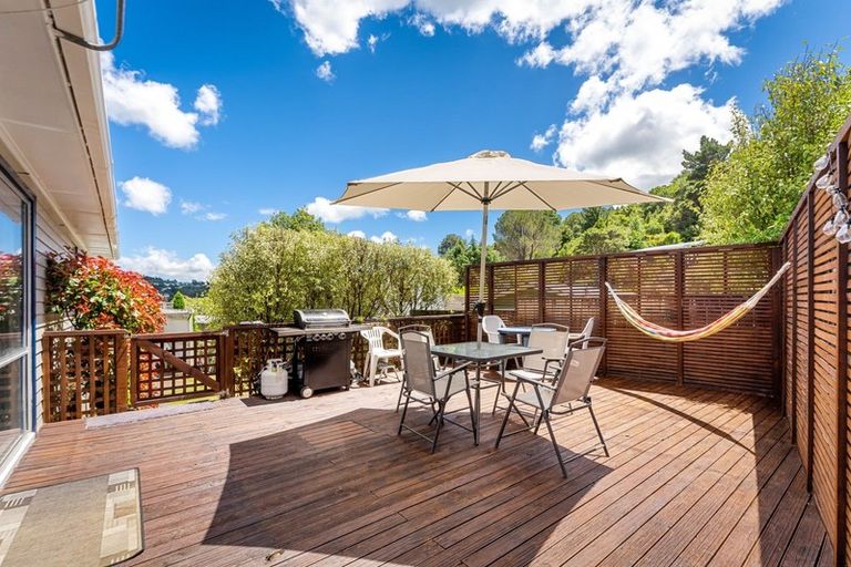 Photo of property in 28 Lowry Crescent, Stokes Valley, Lower Hutt, 5019