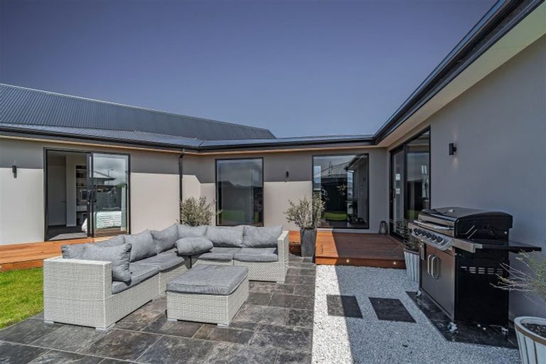 Photo of property in 10 Snow Cup Close, Lincoln, 7608