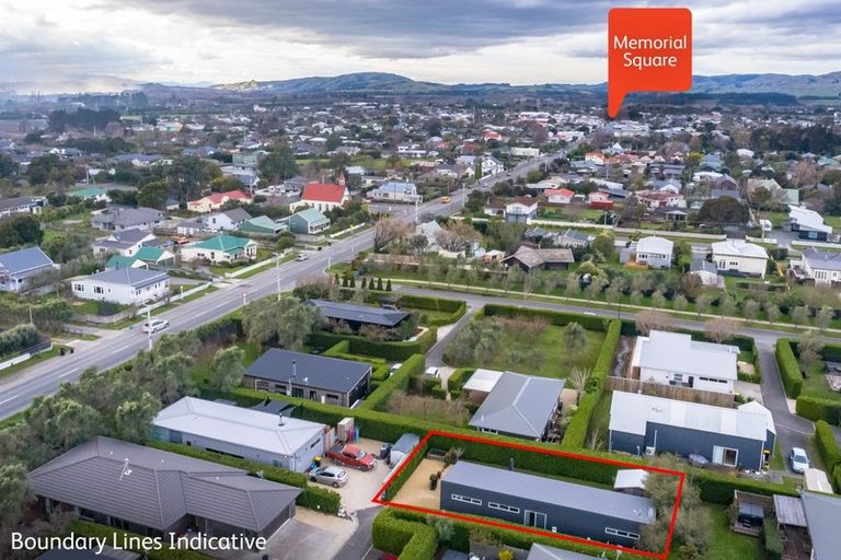 Photo of property in 22 Tuscan Lane, Martinborough, 5711