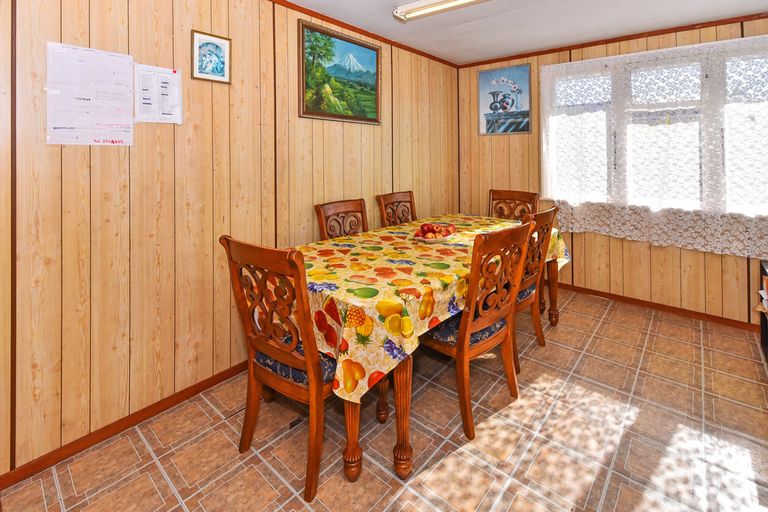 Photo of property in 41 Chingford Close, Mangere, Auckland, 2022