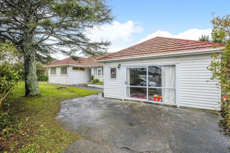 Photo of property in 8 Buller Crescent, Manurewa, Auckland, 2102