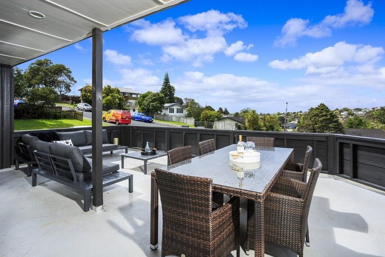 Photo of property in 3 Dunraven Place, Torbay, Auckland, 0630