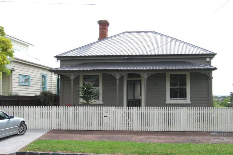 Photo of property in 19 Millais Street, Grey Lynn, Auckland, 1021