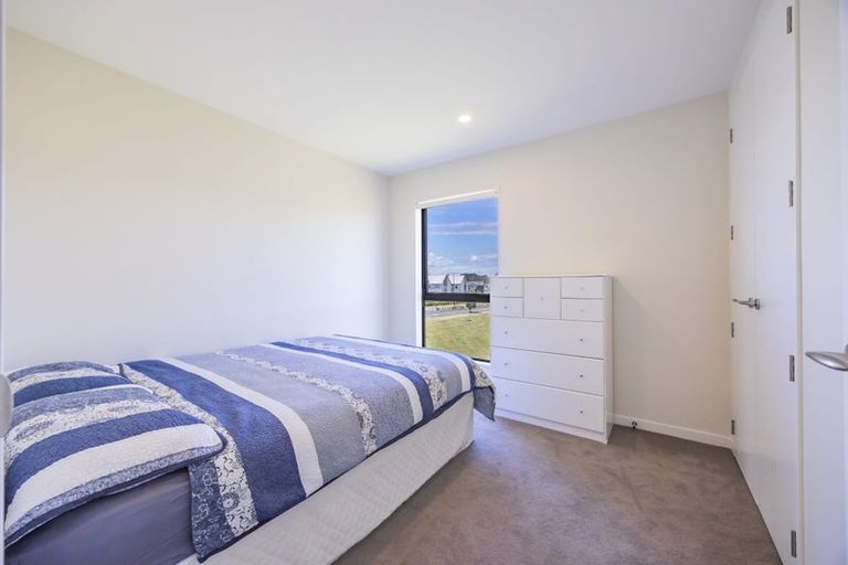 Photo of property in 72 Podgora Avenue, Huapai, Kumeu, 0810