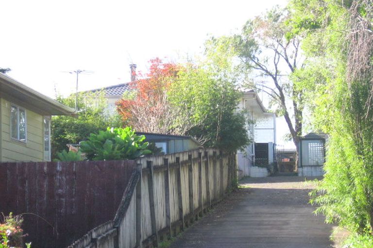 Photo of property in 5 Clyma Place, Massey, Auckland, 0614