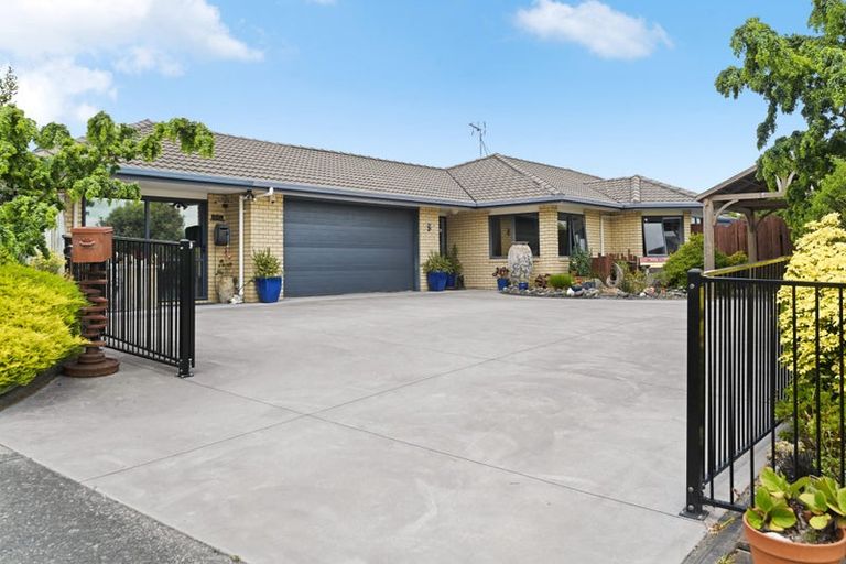 Photo of property in 5 Caversham Drive, Rototuna, Hamilton, 3210