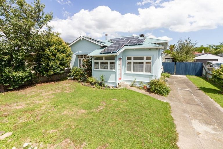 Photo of property in 20 Lyndhurst Street, Takaro, Palmerston North, 4412