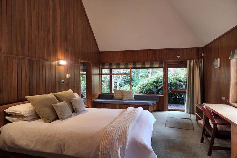 Photo of property in 56 Jans Terrace, Oakura, 4314