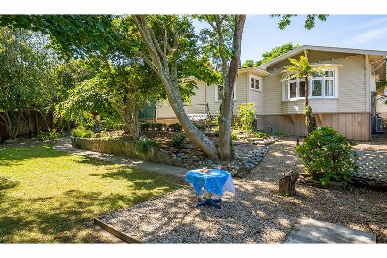 Photo of property in 52 Scotia Street, Wakatu, Nelson, 7011