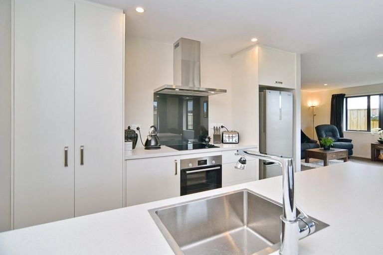 Photo of property in 36 Pakohe Street, Pegasus, 7612