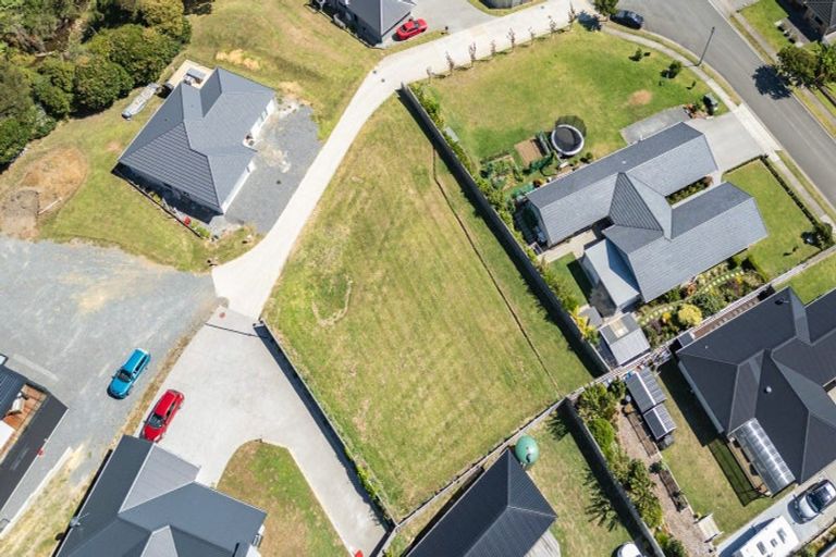 Photo of property in 1 Cherry Lane, Coromandel, 3506