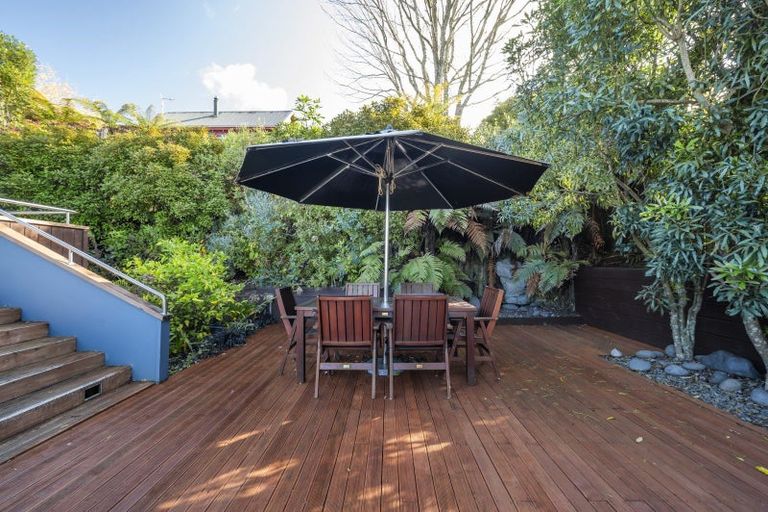 Photo of property in 8 Brunette Drive, Acacia Bay, Taupo, 3330