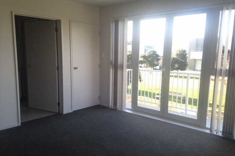 Photo of property in 63 Phar Lap Crescent, Takanini, 2112