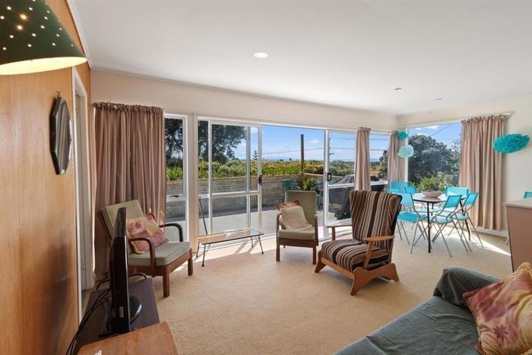 Photo of property in 116 Seaforth Road, Waihi Beach, 3611