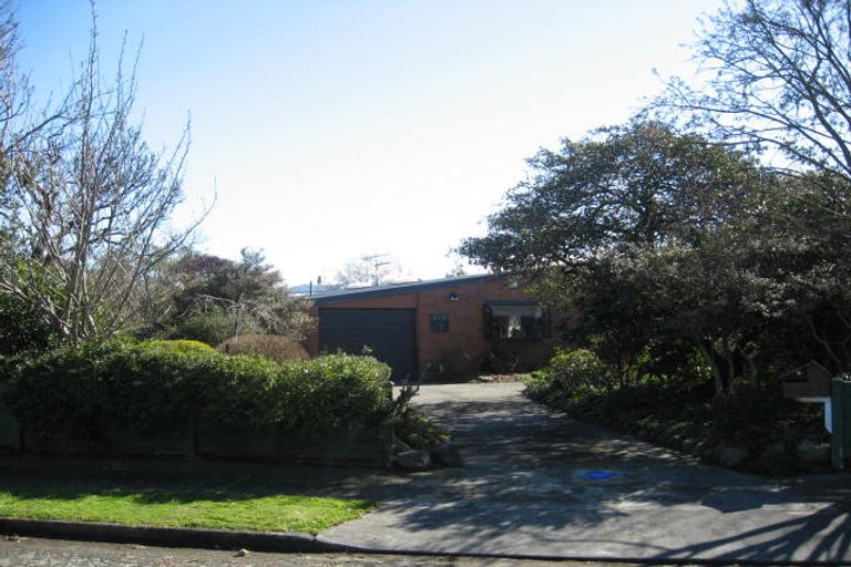 Photo of property in 3 Barrett Place, Carterton, 5713