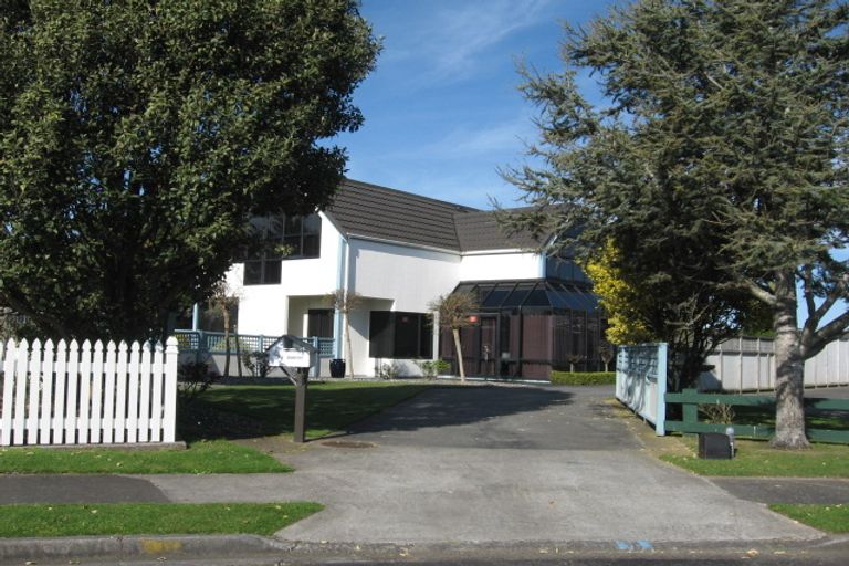 Photo of property in 9 Warwick Place, Springvale, Whanganui, 4501