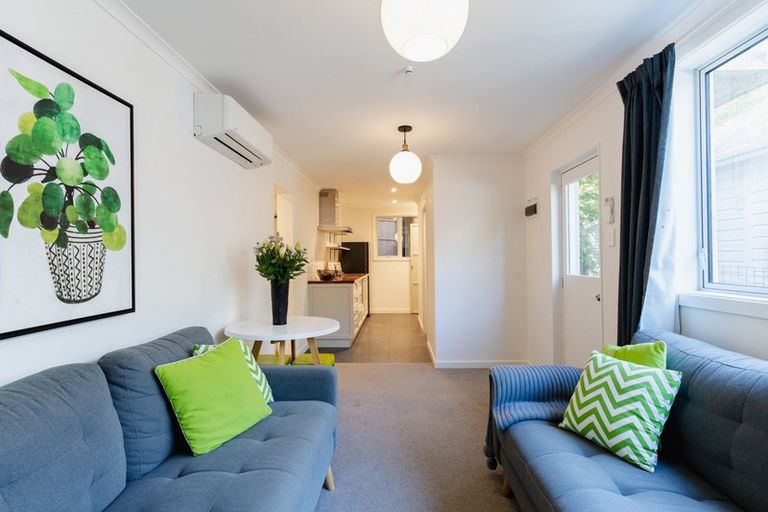 Photo of property in 2 City Road, Roslyn, Dunedin, 9010