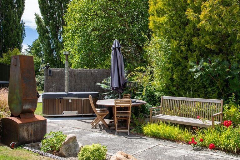 Photo of property in 24 Blackman Road, Blackmans, Alexandra, 9391