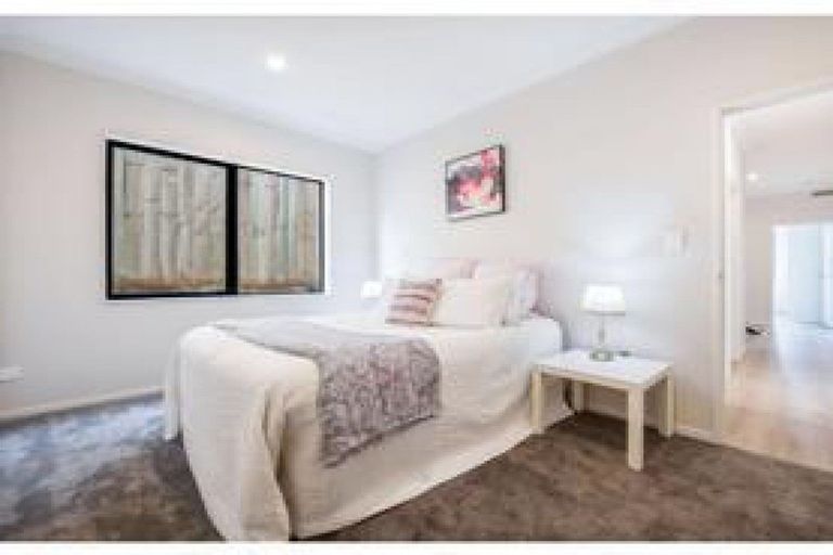 Photo of property in 76 Tir Conaill Avenue, Flat Bush, Auckland, 2019