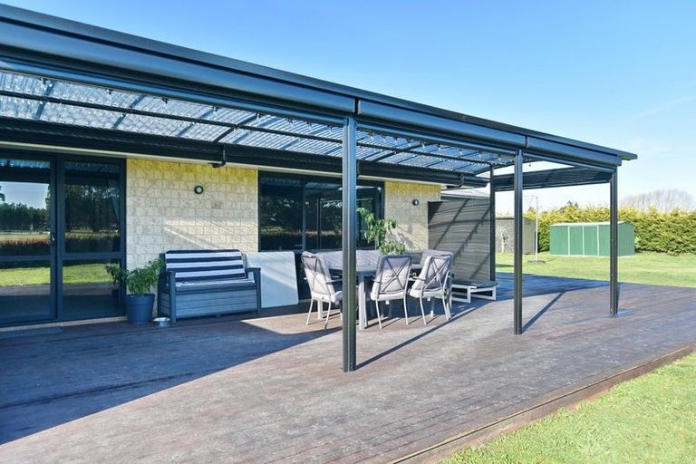 Photo of property in 77 Bridge Road, Fernside, Rangiora, 7475