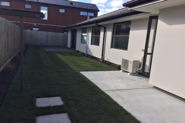 Photo of property in 22 Packard Crescent, Halswell, Christchurch, 8025