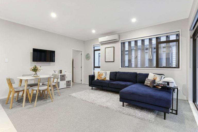 Photo of property in 23 Tuatua Road, Hobsonville, Auckland, 0616