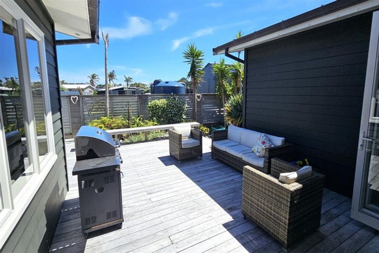 Photo of property in 128 Harbour Drive, Matarangi, Whitianga, 3592