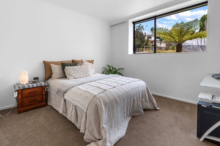 Photo of property in 28 Fitzwilliam Drive, Torbay, Auckland, 0630