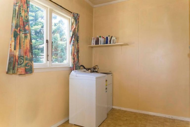 Photo of property in 28 Christian Street, Dannevirke, 4930