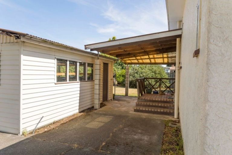 Photo of property in 28 Christian Street, Dannevirke, 4930