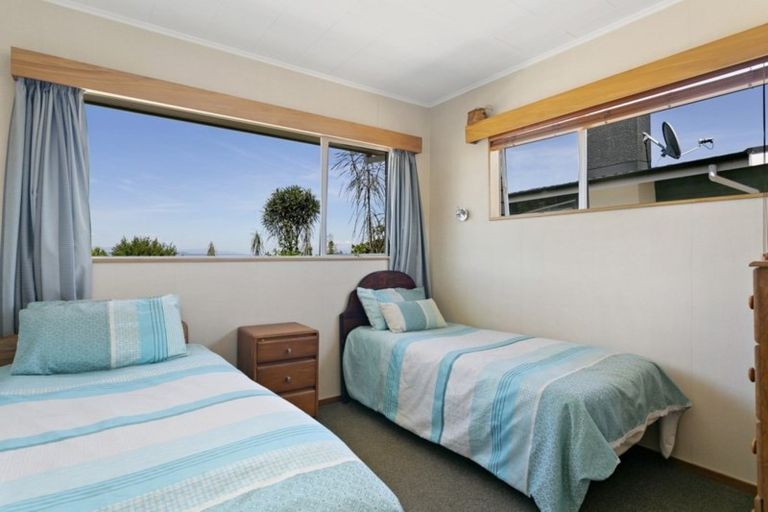 Photo of property in 66 Kurupae Road, Hilltop, Taupo, 3330