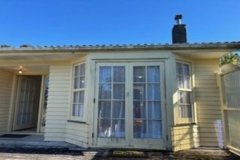 Photo of property in 10 Dunraven Place, Torbay, Auckland, 0630