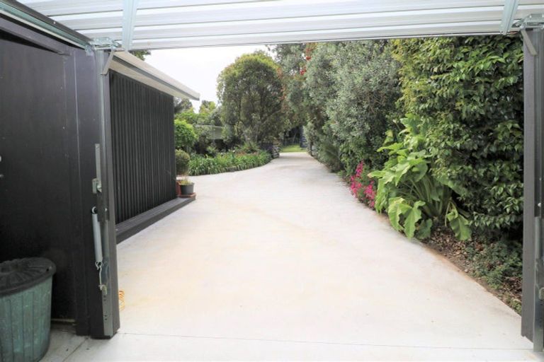 Photo of property in 13 Marlin Place, Whiritoa, Whangamata, 3691