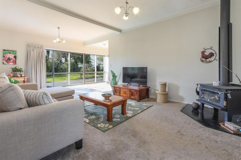 Photo of property in 6 Mauku Street, Mamaku, 3020