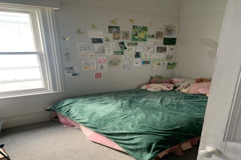 Photo of property in 50 Porritt Avenue, Mount Victoria, Wellington, 6011