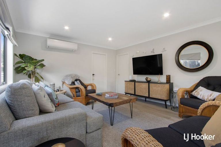 Photo of property in 11a Hillview Road, Waihi Beach, 3611