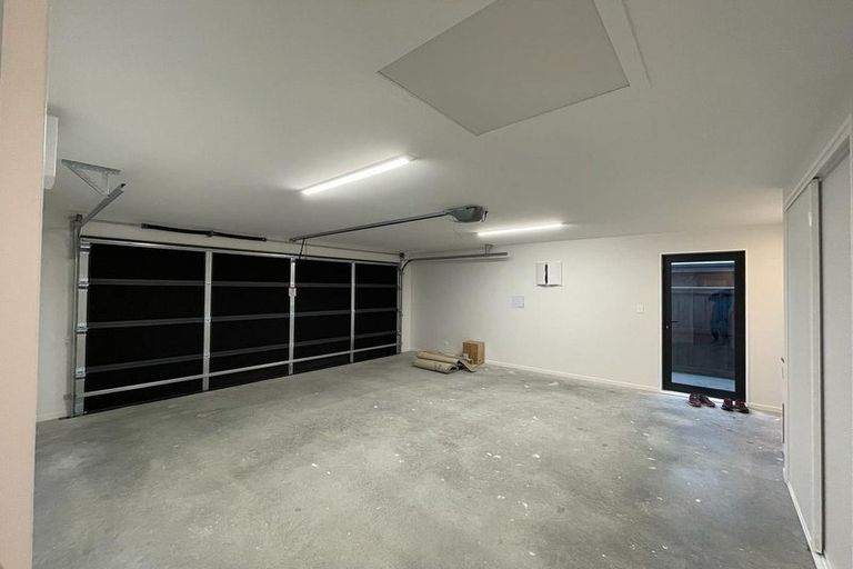 Photo of property in 18 Te Kanawa Lane, Rolleston, 7615