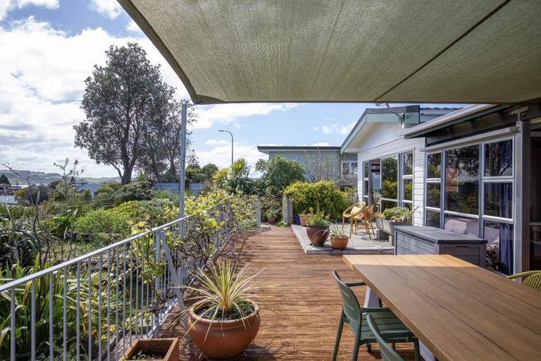 Photo of property in 32 Taipari Avenue, Raglan, 3225