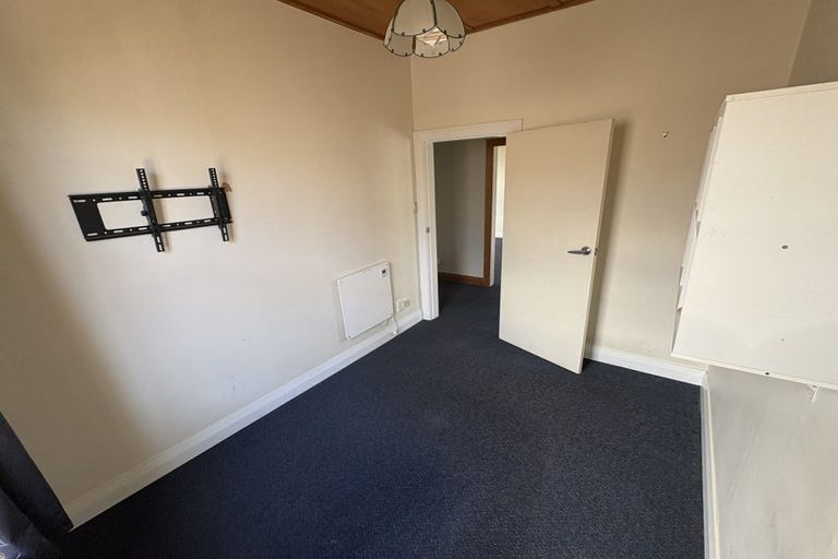 Photo of property in 31 Awamutu Grove, Waiwhetu, Lower Hutt, 5010