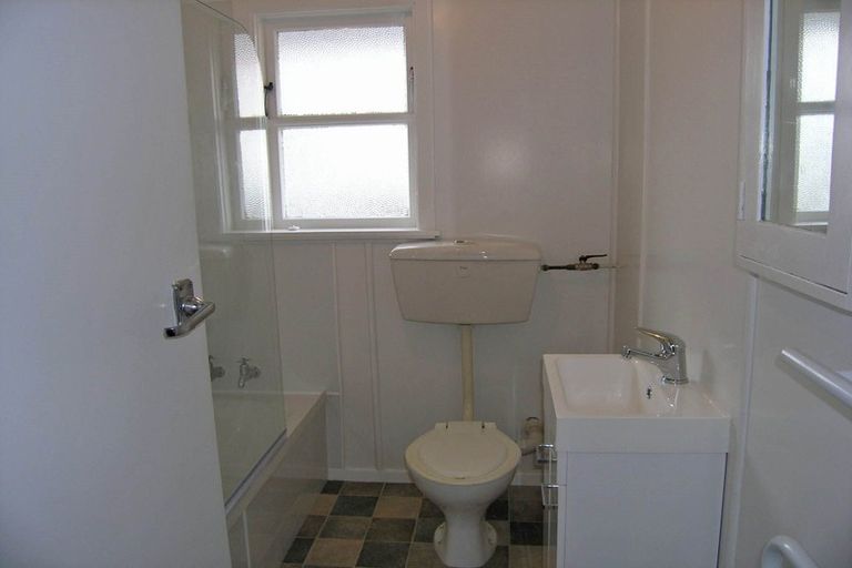 Photo of property in 3/236 Fergusson Drive, Heretaunga, Upper Hutt, 5018