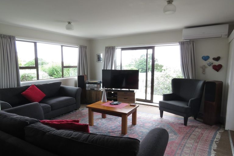 Photo of property in 3/3 Blease Street, New Lynn, Auckland, 0600