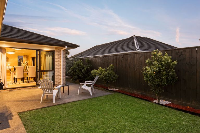 Photo of property in 1a Pelorus Place, Pakuranga, Auckland, 2010