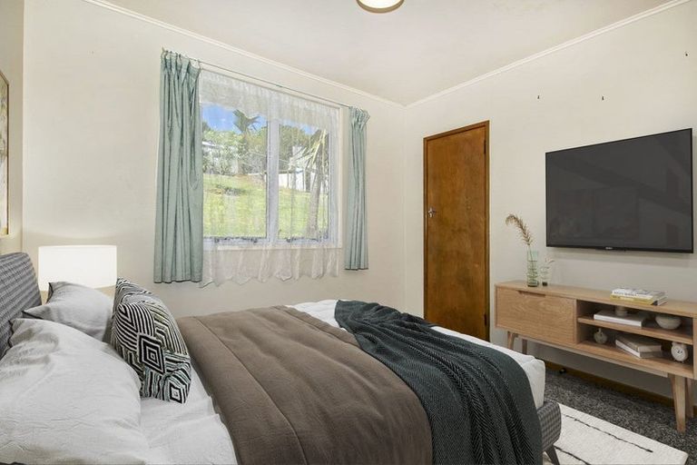 Photo of property in 63 Ogle Crescent, Te Kamo, Whangarei, 0112